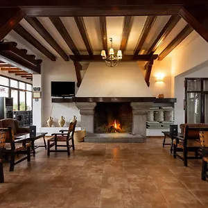 Tugasa Truchas Hotel El Bosque