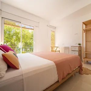 Guest house Sitges Beach Hostal