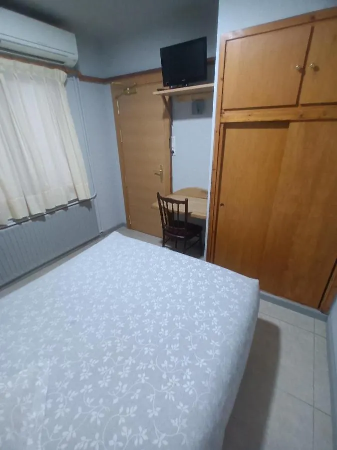 *** Guest house Hostal Can Jaume Mollerusa Spain