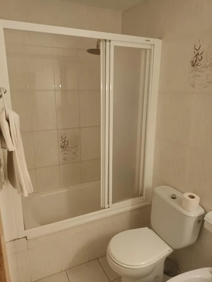 Guest house Hostal Can Jaume Mollerusa