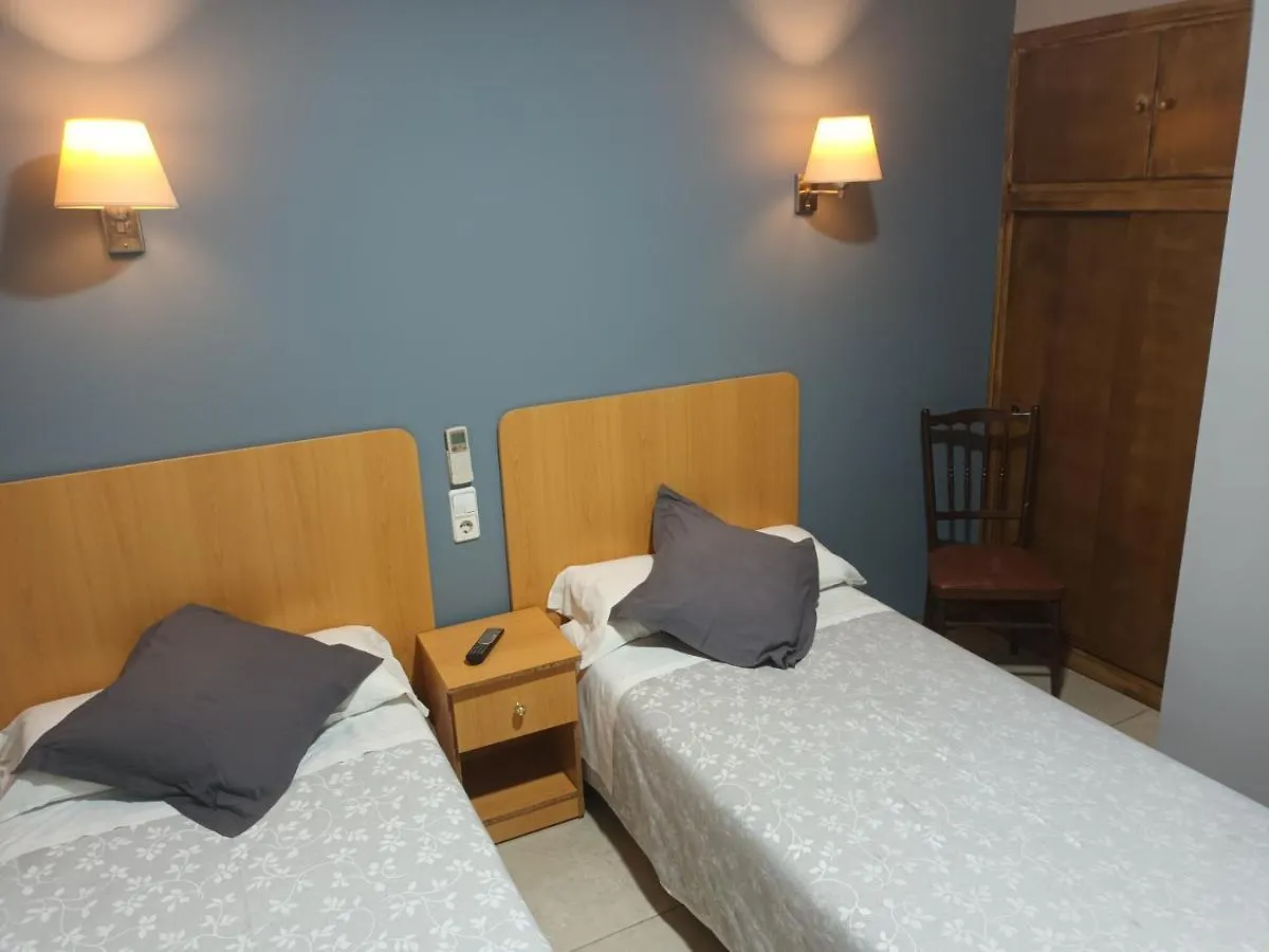 Hostal Can Jaume Mollerusa 3*,  Spain